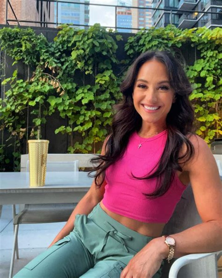 Emily Compagno Height: A Comprehensive Guide to the TV Personality's Life and Career