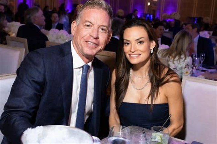 Troy Aikman Wife Net Worth: A Comprehensive Guide to Her Financial Success